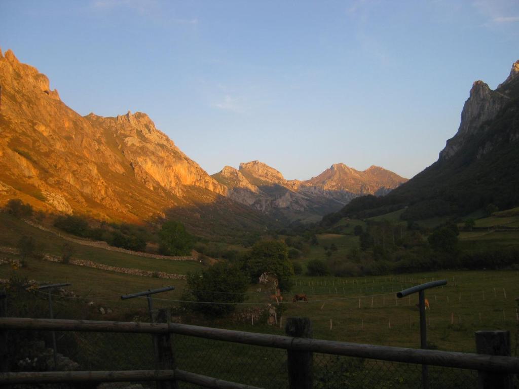 La Corona del Auteiro Valle de Lago Esterno foto